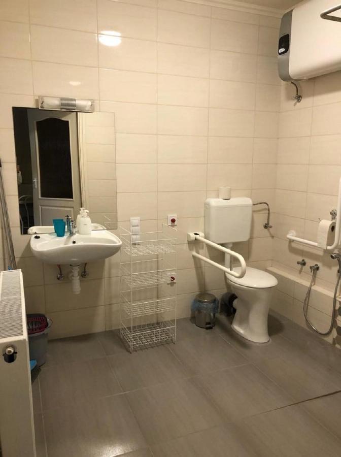 Jacint Apartman Hajduszoboszlo Exterior photo